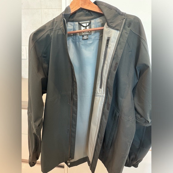 Foot Joy HydroLite Zip-Off Sleeves Rain Jacket - Picture 5 of 11